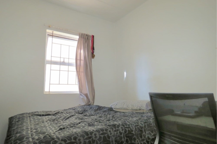 2 Bedroom Property for Sale in Parklands Western Cape